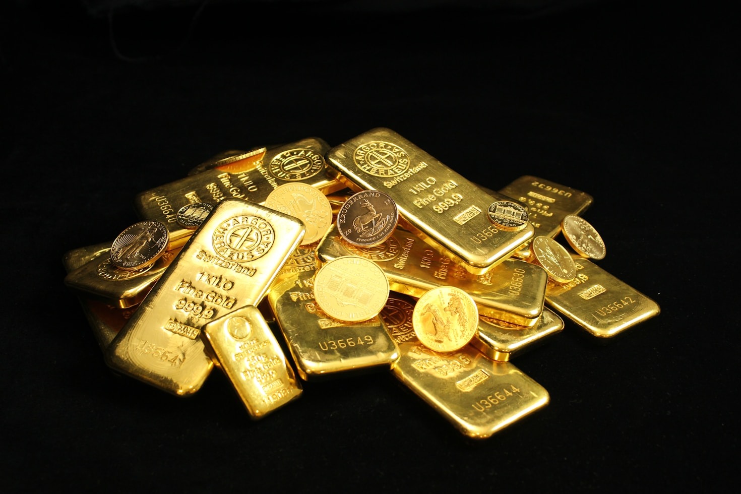 How Historical Gold Rates Influence Today’s Market